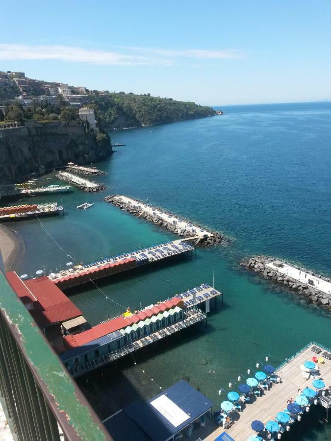 Casa Migliaccio Lägenhet Sorrento Exteriör bild